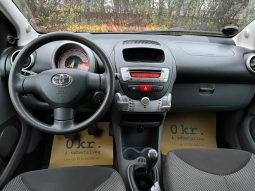 
										Toyota Aygo 1,0 5d full									