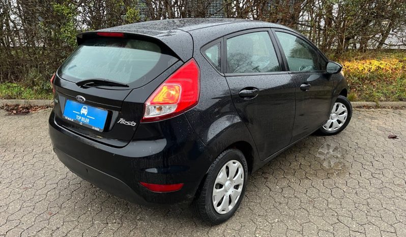 
								Ford Fiesta 1,0 SCTi 100 Titanium 5d full									