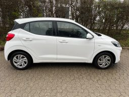 
										Hyundai i10 1,0 MPi Essential 5d full									