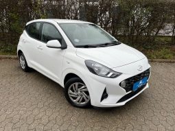 
										Hyundai i10 1,0 MPi Essential 5d full									