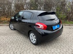 
										Peugeot 208 1,2 e-VTi 82 Excite ESG 5d full									