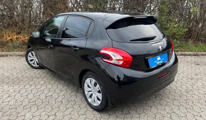 
								Peugeot 208 1,2 e-VTi 82 Excite ESG 5d full									