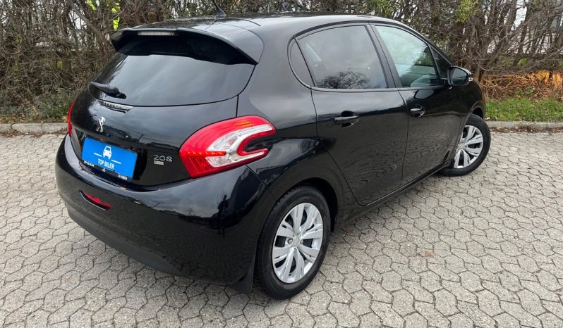 
								Peugeot 208 1,2 e-VTi 82 Excite ESG 5d full									