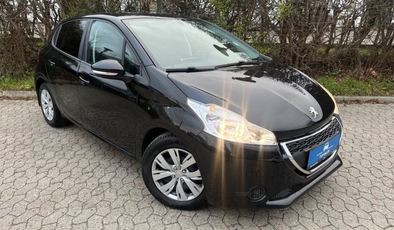 
								Peugeot 208 1,2 e-VTi 82 Excite ESG 5d full									