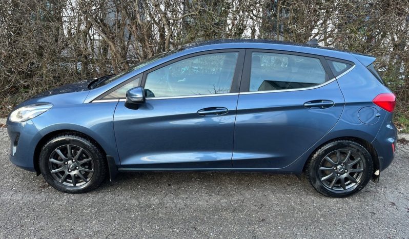 
								Ford Fiesta 1,0 EcoBoost mHEV Vignale 5d full									