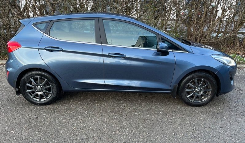 
								Ford Fiesta 1,0 EcoBoost mHEV Vignale 5d full									