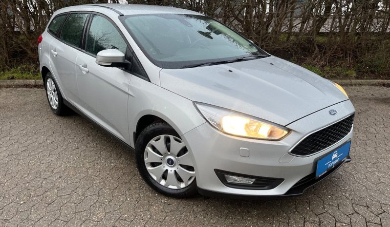 
								Ford Focus 1,0 SCTi 125 Titanium stc. 5d full									