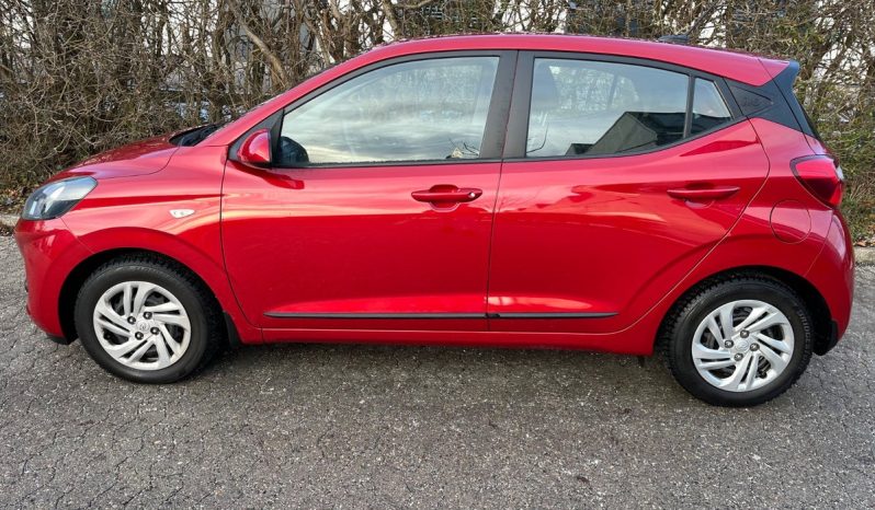 
								Hyundai i10 1,0 MPi Advanced 5d full									