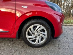 
										Hyundai i10 1,0 MPi Advanced 5d full									