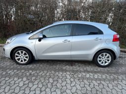 
										Kia Rio 1,2 CVVT Premium 5d full									