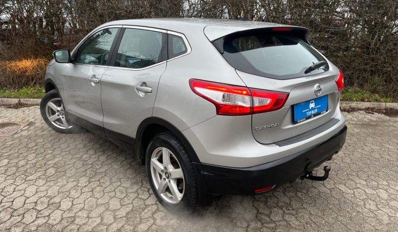 
								Nissan Qashqai 1,2 Dig-T 115 Visia 5d full									