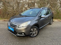 Peugeot 2008 1,2 e-THP 110 Style Sky 5d