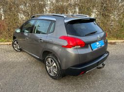 
										Peugeot 2008 1,2 e-THP 110 Style Sky 5d full									