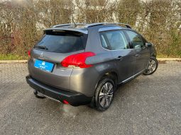 
										Peugeot 2008 1,2 e-THP 110 Style Sky 5d full									