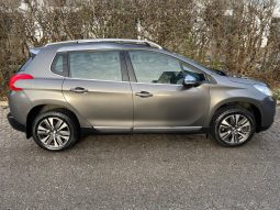 
										Peugeot 2008 1,2 e-THP 110 Style Sky 5d full									