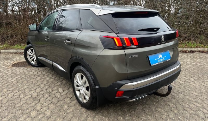 
								Peugeot 3008 1,2 e-THP 130 Allure 5d full									