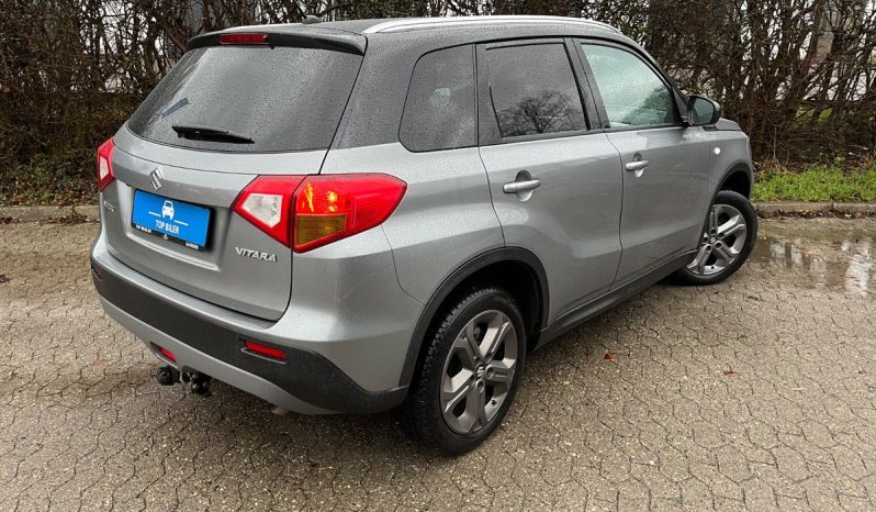 
								Suzuki Vitara 1,6 Exclusive 5d full									