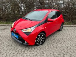 Toyota Aygo 1,0 VVT-i x-clusiv x-shift 5d