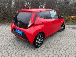 
										Toyota Aygo 1,0 VVT-i x-clusiv x-shift 5d full									