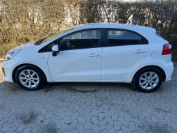 
										Kia Rio 1,2 CVVT Style 5d full									