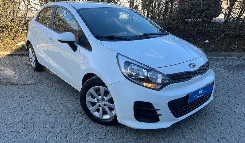 
								Kia Rio 1,2 CVVT Style 5d full									