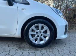 
										Kia Rio 1,2 CVVT Style 5d full									