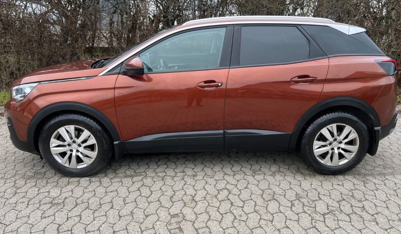 
								Peugeot 3008 1,2 e-THP 130 Allure 5d full									