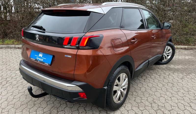 
								Peugeot 3008 1,2 e-THP 130 Allure 5d full									