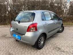 
										Toyota Yaris 1,3 Luna M/M 5d full									