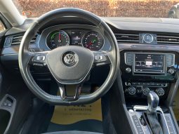 
										VW Passat 1,4 GTE Highline Variant DSG 5d full									