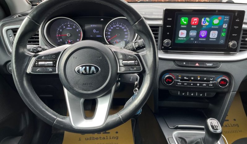 
								Kia Ceed 1,0 T-GDi Collection 5d full									