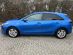 
										Kia Ceed 1,0 T-GDi Collection 5d full									