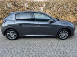 
										Peugeot 208 1,2 PureTech 100 Allure Sky 5d full									