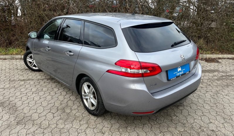 
								Peugeot 308 1,2 e-THP 110 Active SW 5d full									