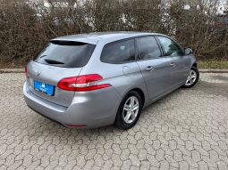 
										Peugeot 308 1,2 e-THP 110 Active SW 5d full									