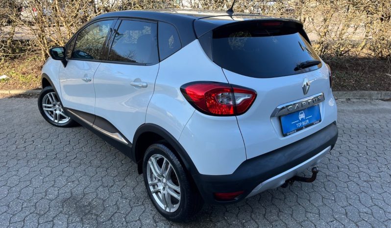 
								Renault Captur 1,2 TCe 120 Arctic EDC 5d full									