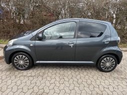 
										Toyota Aygo 1,0 VVT-i T3 5d full									