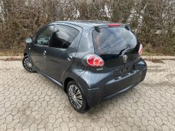 
										Toyota Aygo 1,0 VVT-i T3 5d full									