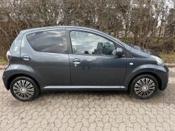 
										Toyota Aygo 1,0 VVT-i T3 5d full									