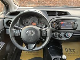 
										Toyota Yaris 1,0 VVT-i T2 Touch 5d full									