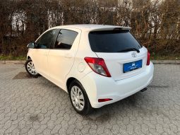 
										Toyota Yaris 1,0 VVT-i T2 Touch 5d full									